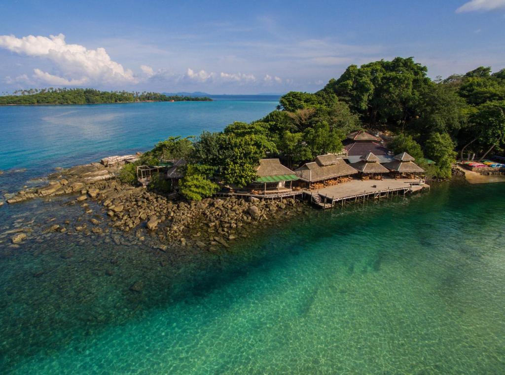 Captain Hook Resort @Koh Kood