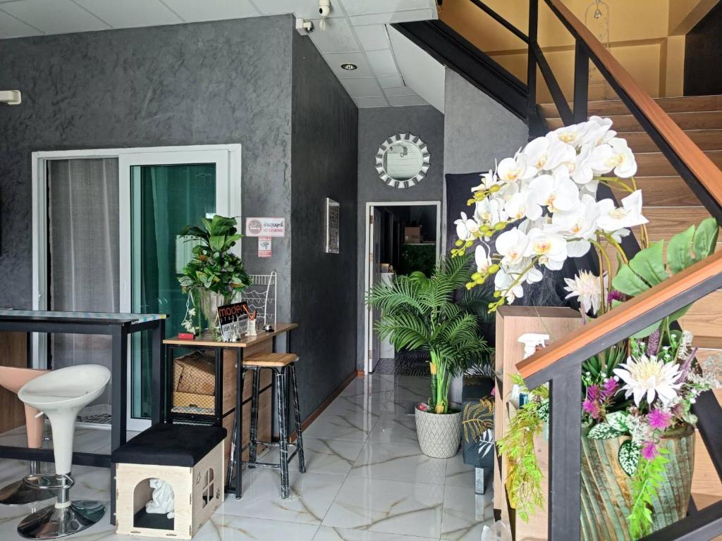 Merit Courtyard Suvarnabhumi House
