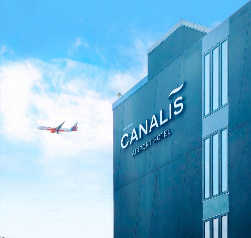 Canalis Suvarnabhumi Airport Hotel