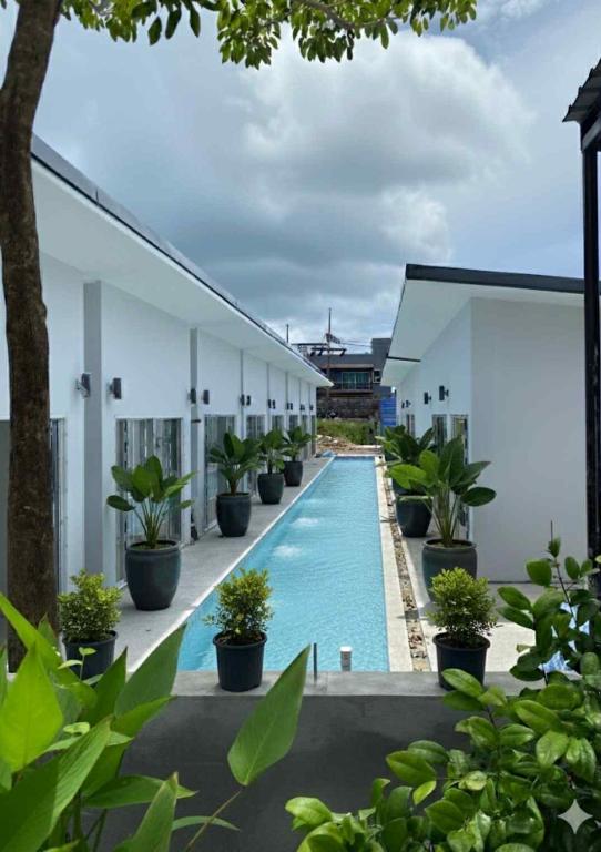 A&j Holiday Villa