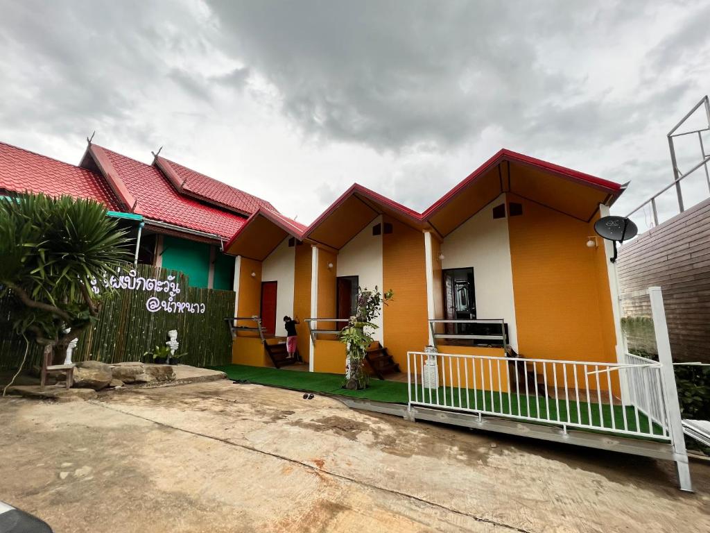 Ban Phu Pai Sunrise Farm