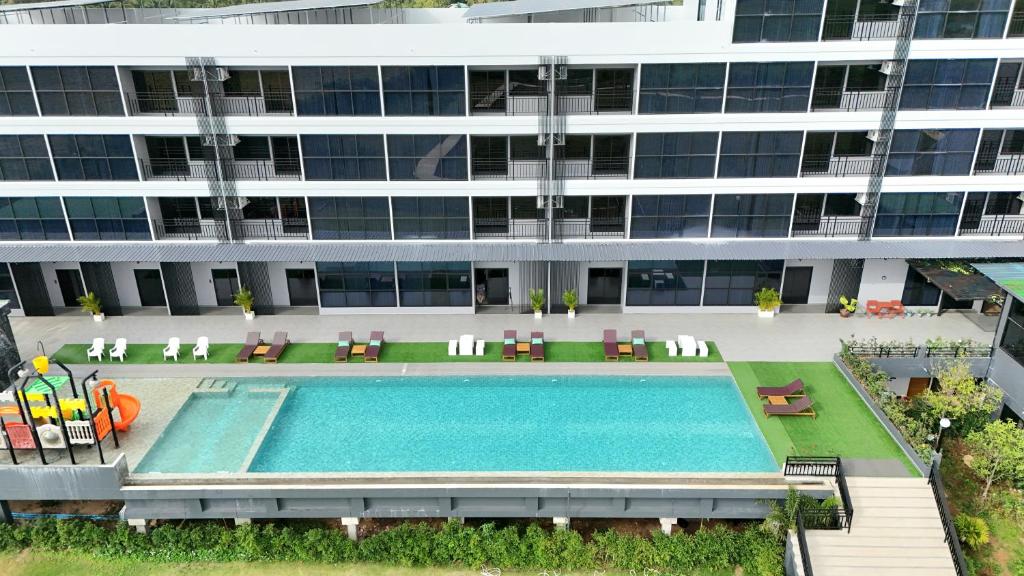 Grand Wara Khao Yai