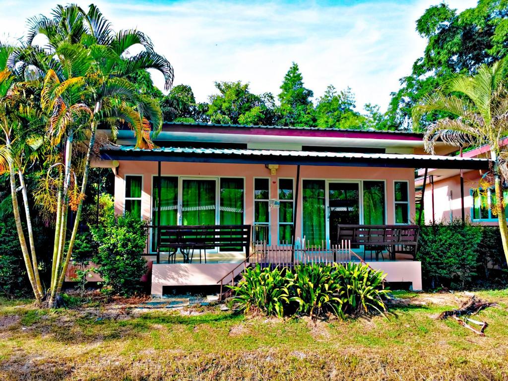 Phu Chorin Resort