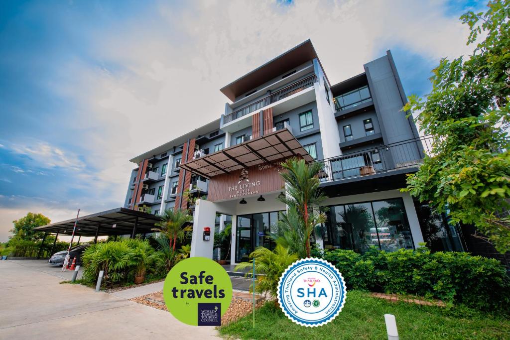 The Living Hotel Samut Prakan
