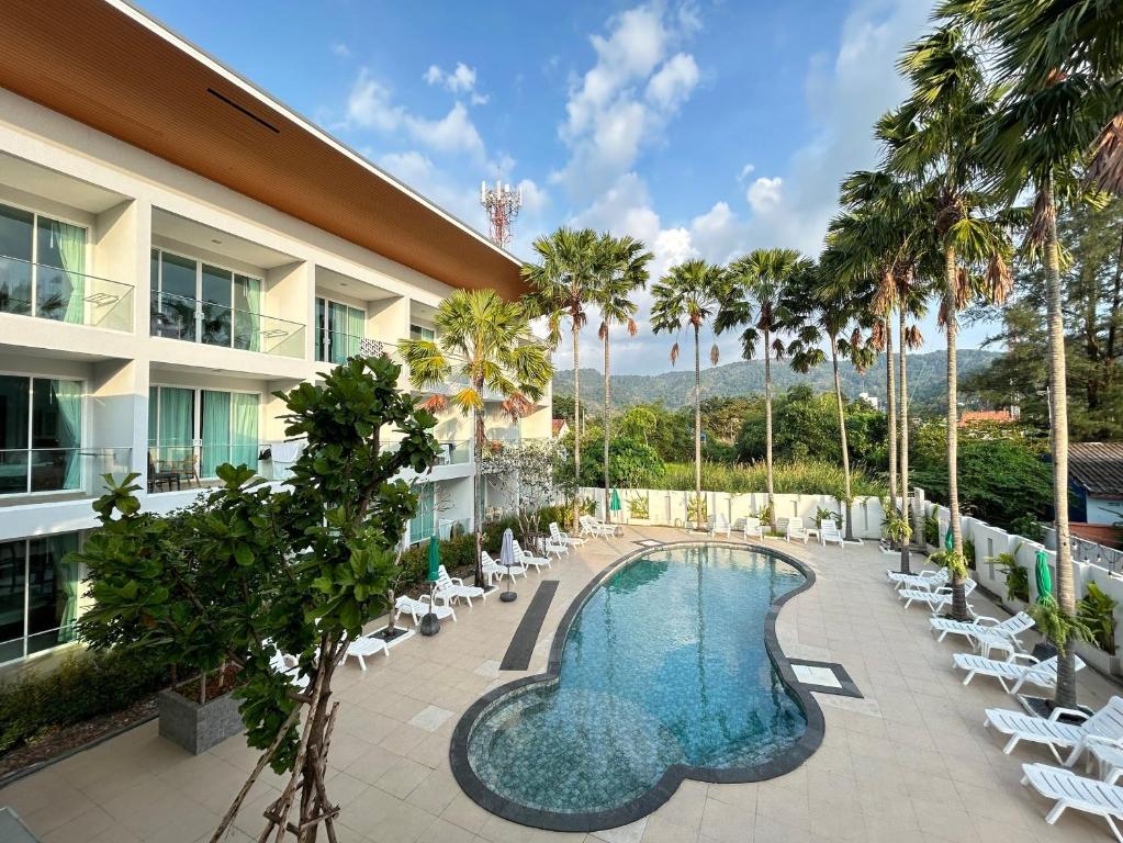 Clear House Resort