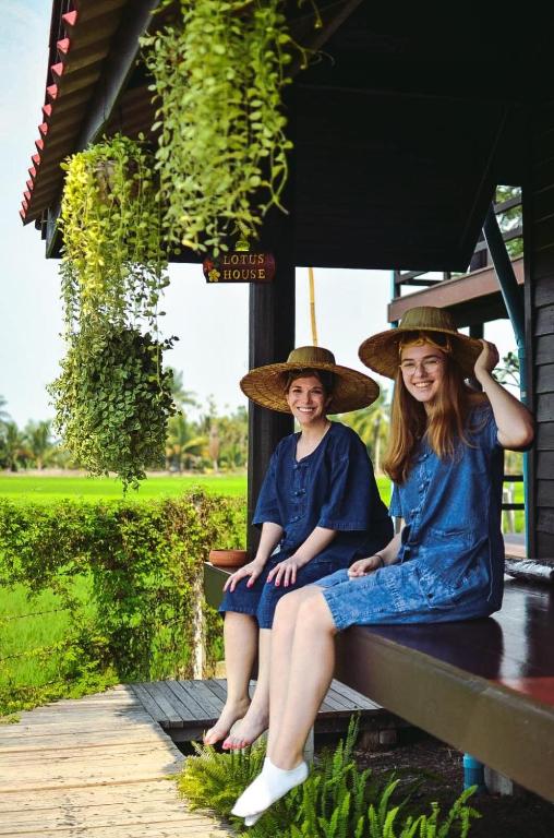 The White House Homestay