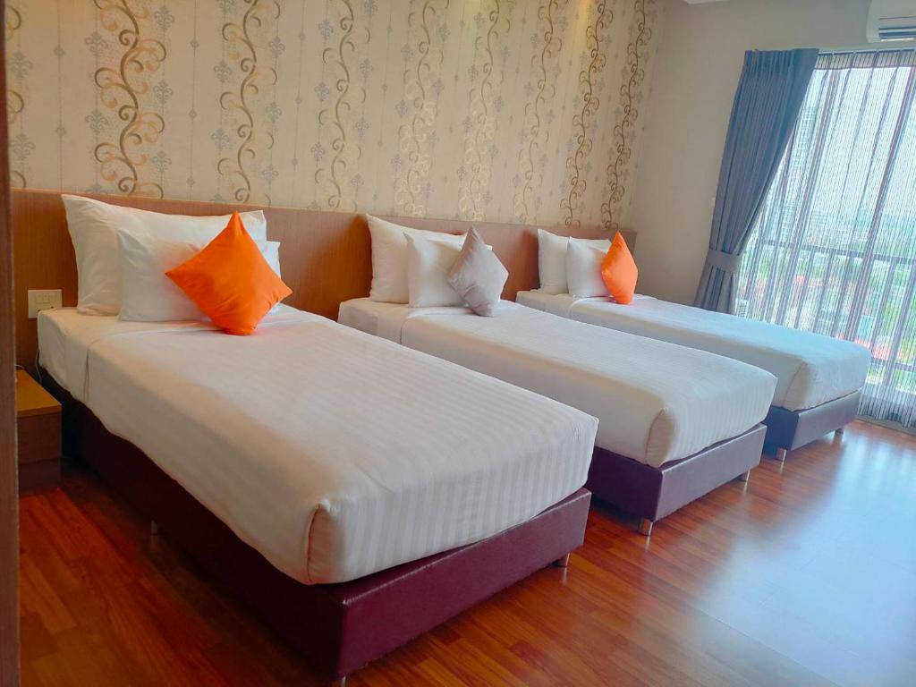 Tonaoi Grand Hotel