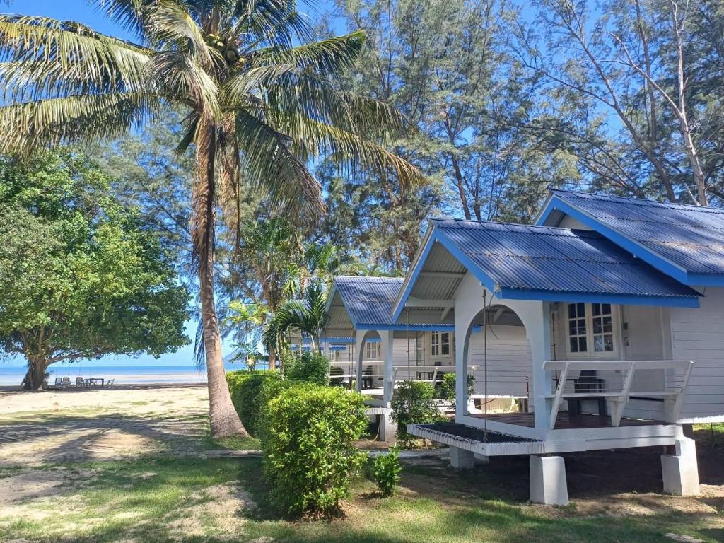 Pan Beachfront Resort Krabi