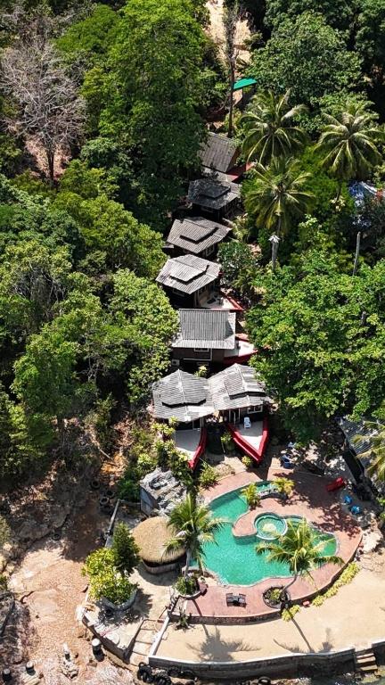 Pirates Bay Resort