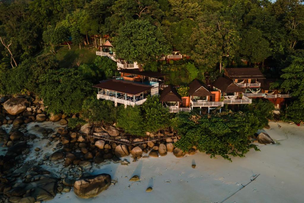 Chareena Hill Beach Resort