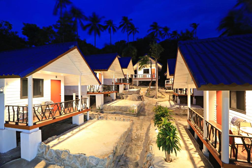 Giggling Tree Resort