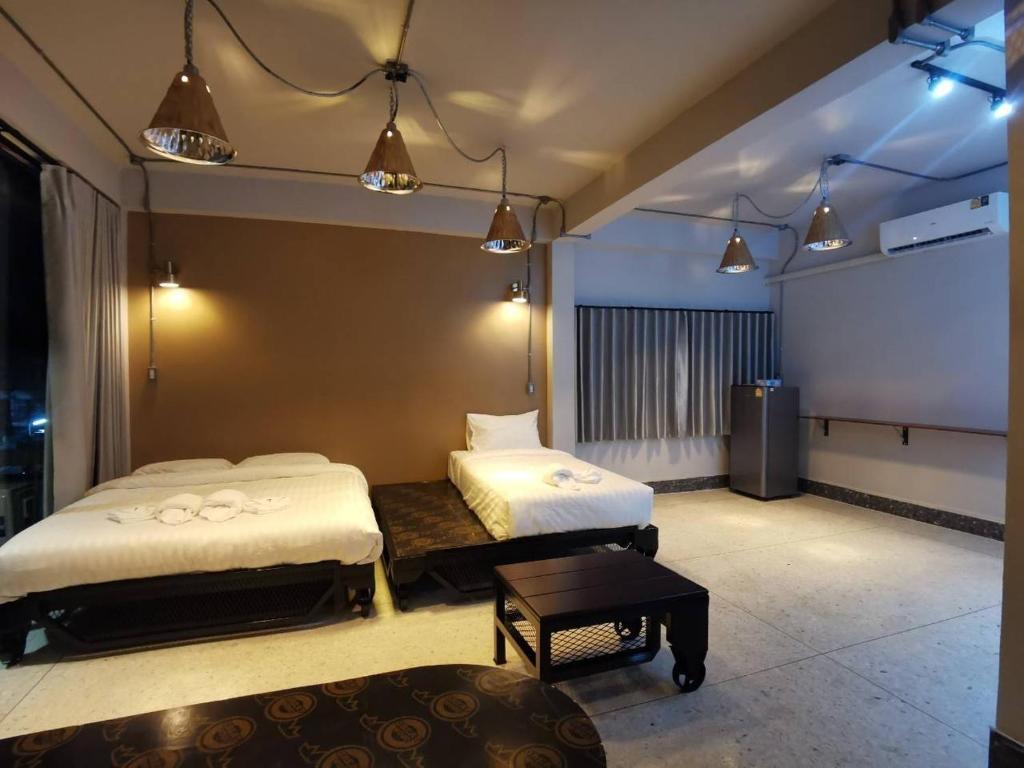 Monkey Art Hotel&Cafe