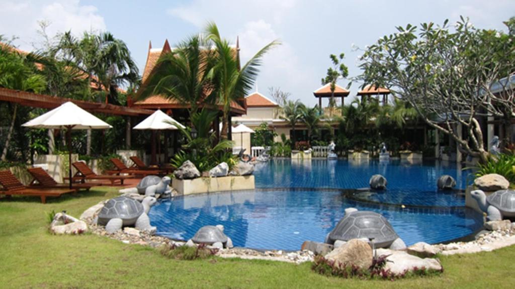 Mae Pim Resort Hotel