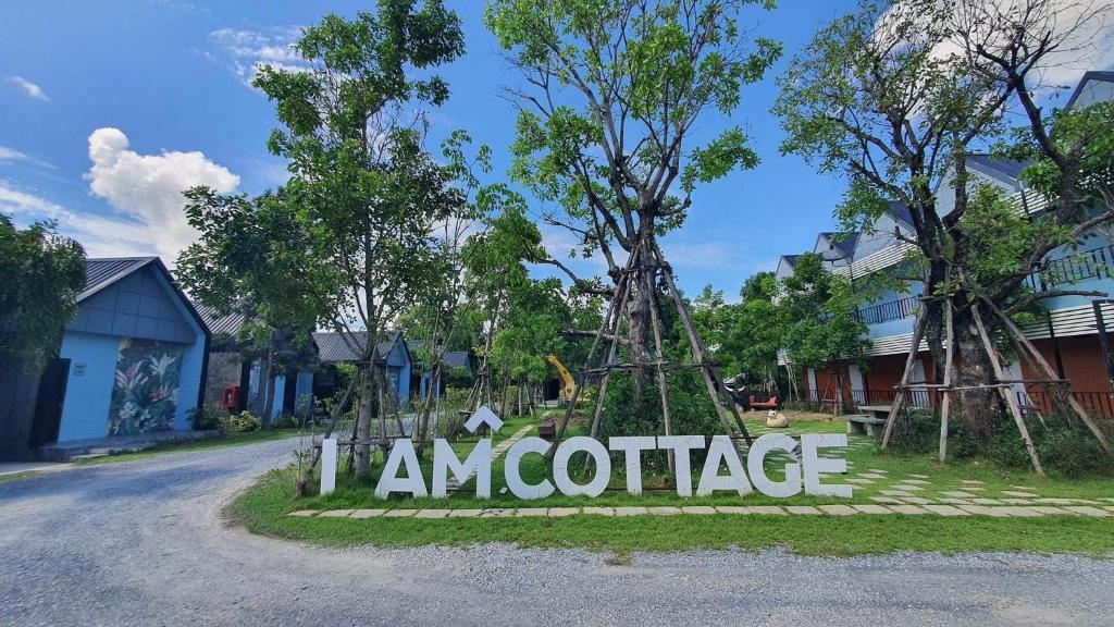 I Am Cottage