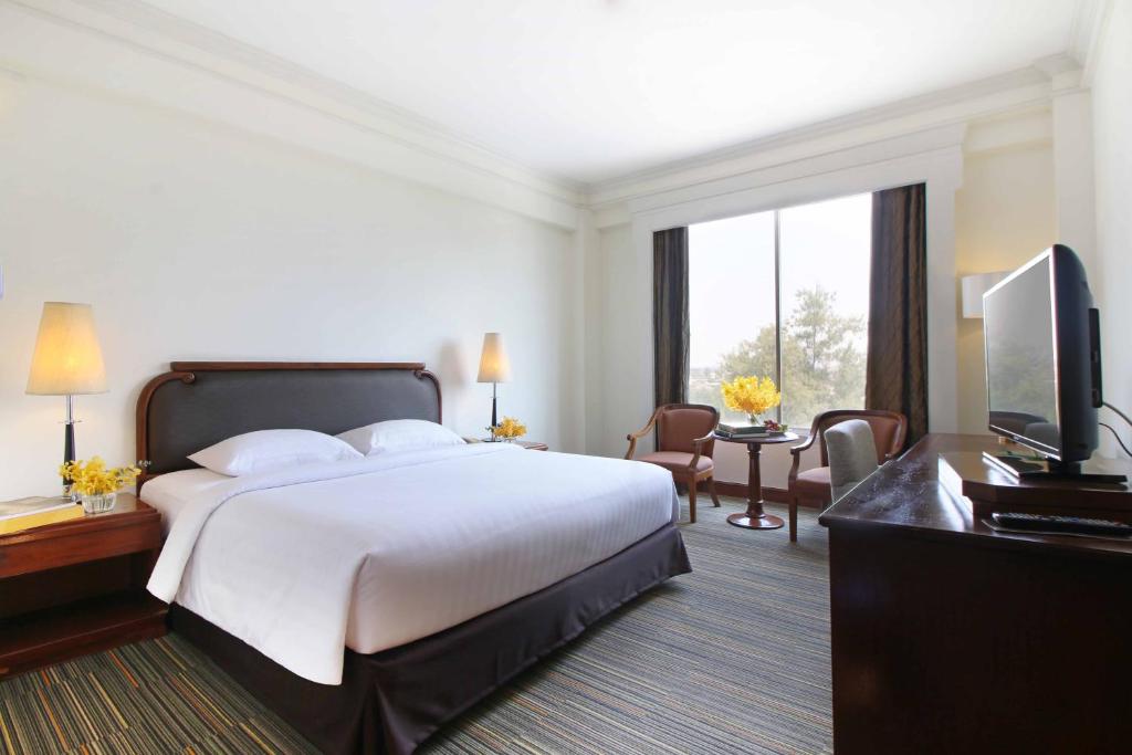 The Imperial Hotel & Convention Centre Korat