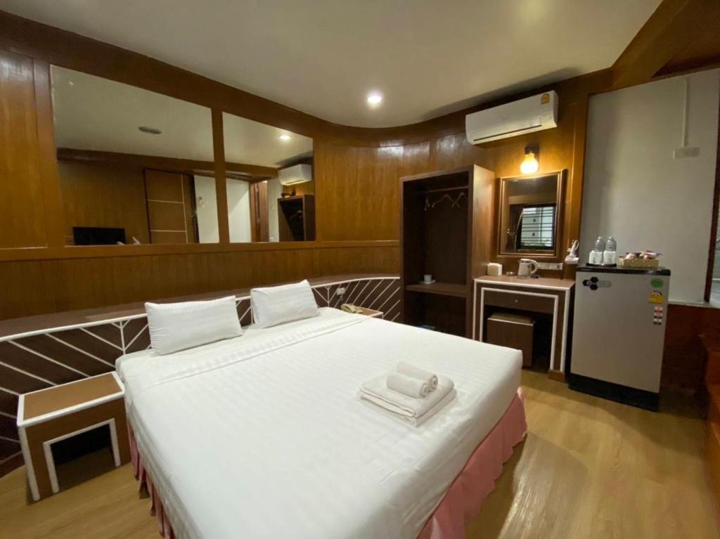 Betong Penthouse Resort