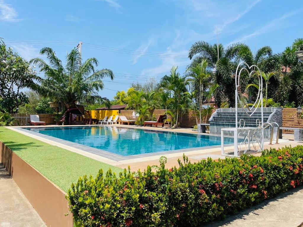 Saenghearn Beach Resort
