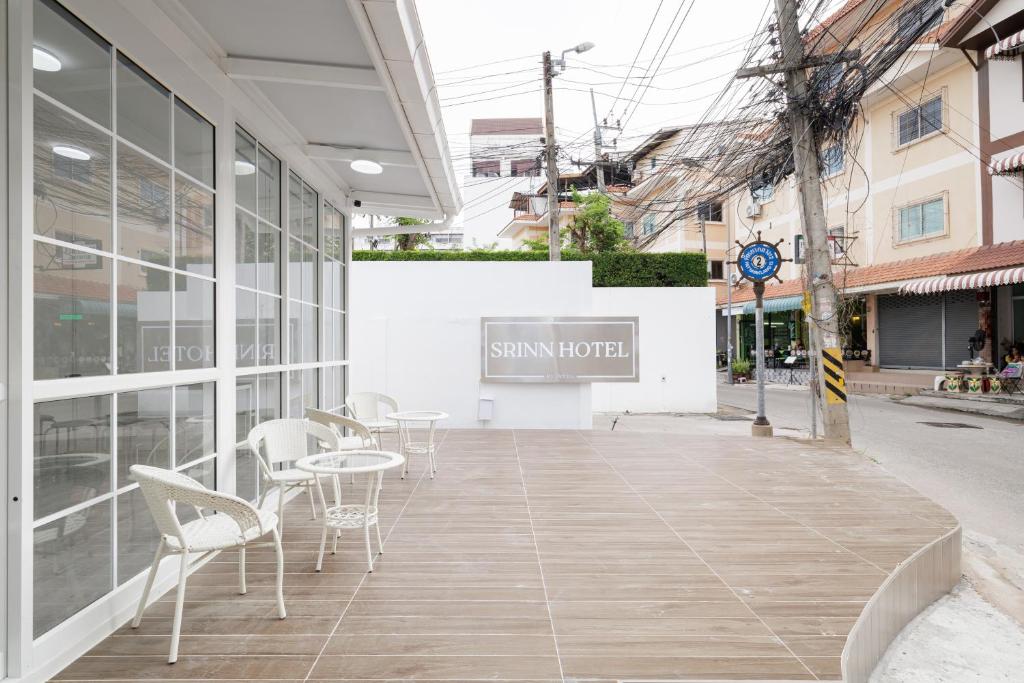 Srinn Hotel Pattaya Klang