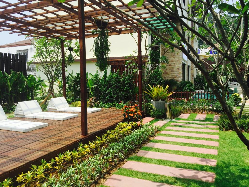 Jj Residence