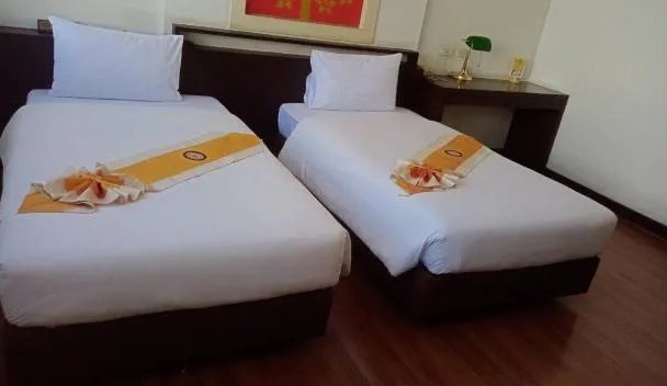 Grand Phranakhon Hotel