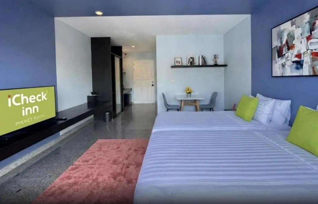 iCheck Inn Phuket Town