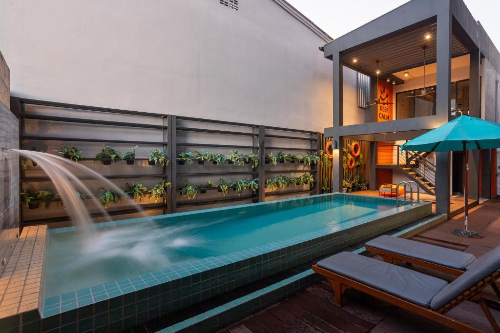 Recenta Style Phuket Town
