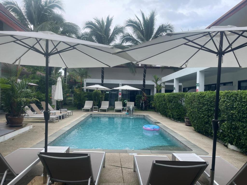 Lotus Bleu Resort & Restaurant