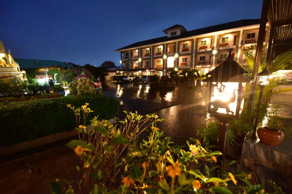 Kt Knight Hotel