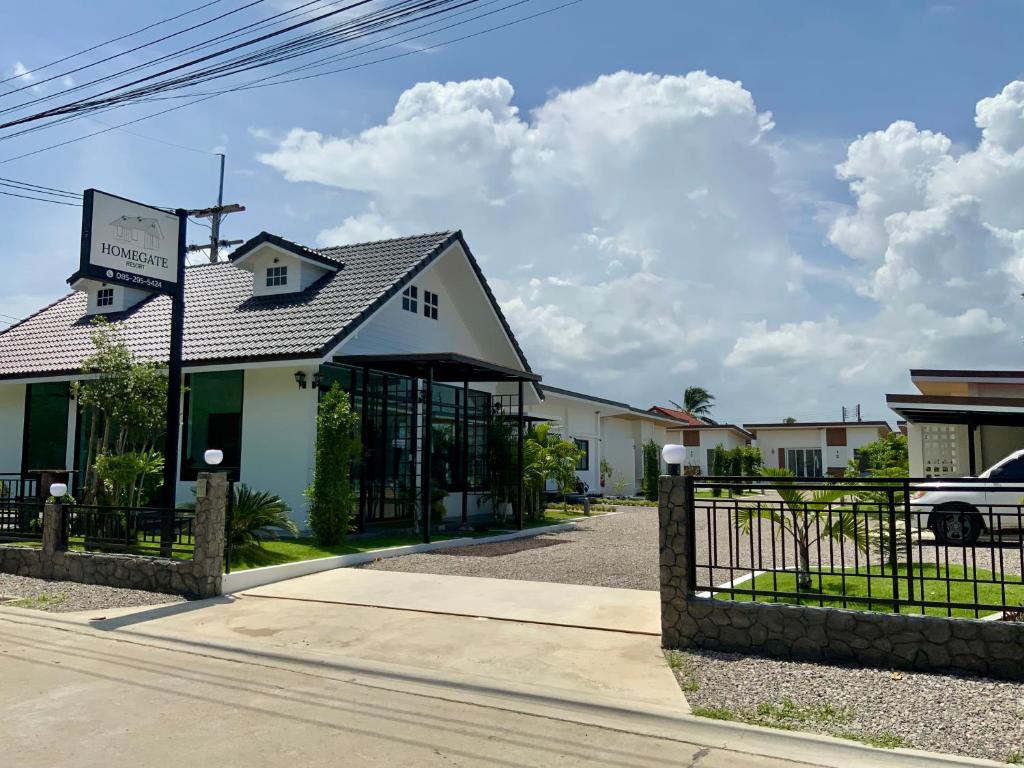 Home Gate Resort