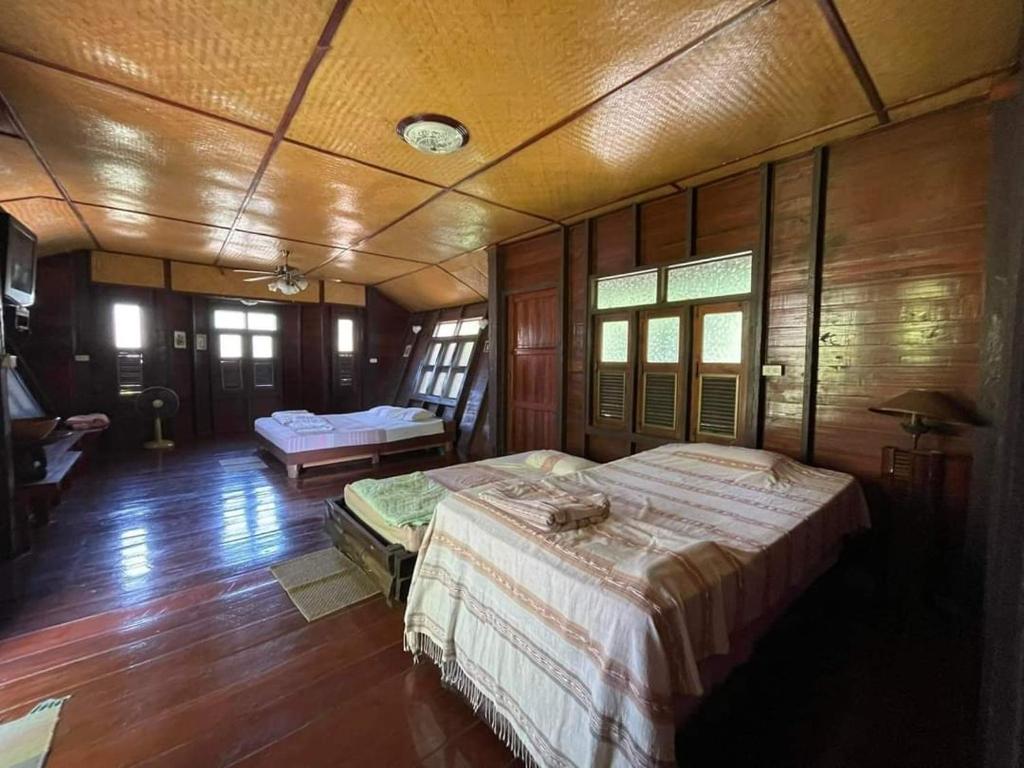 Jumka Chalet Home and Farm Stay
