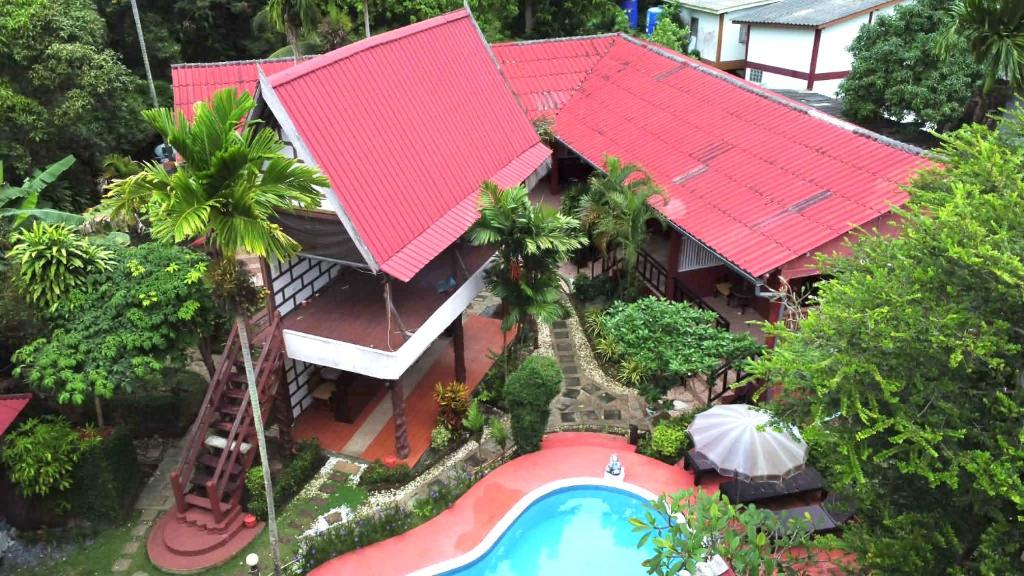 Kantiang Beach Apartments