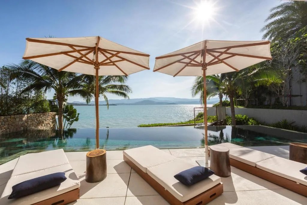 Kerem Luxury Beachfront Villas