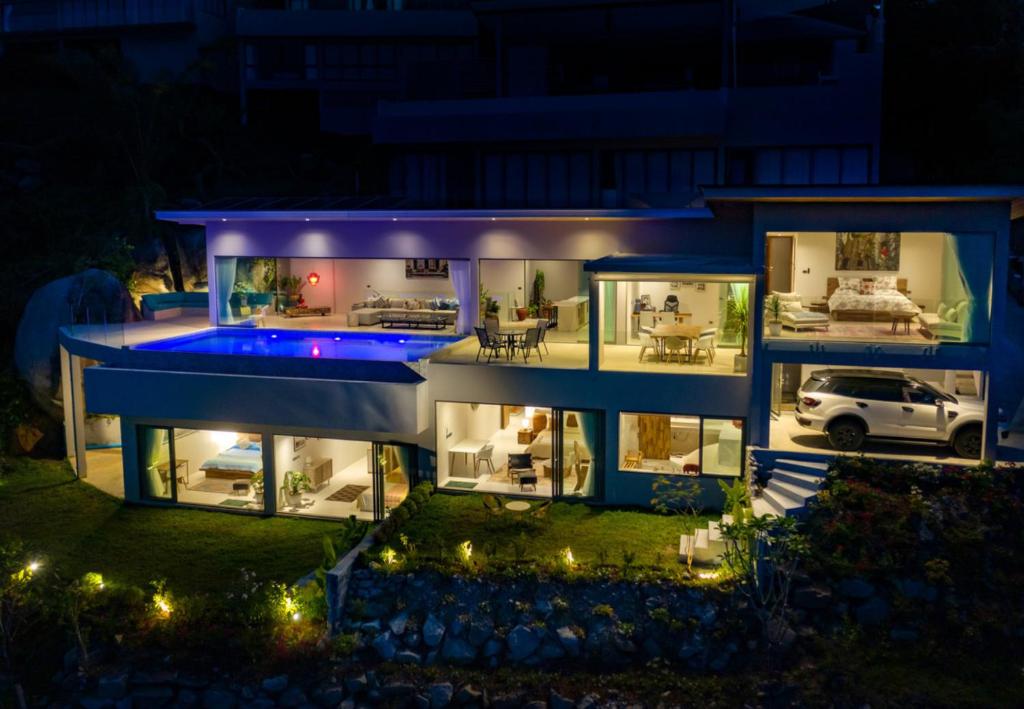 Iconic Panoramic Seaview Authentic Boho Villa