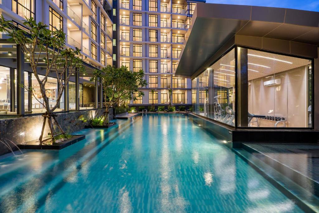 Arden Hotel and Residence by at Mind