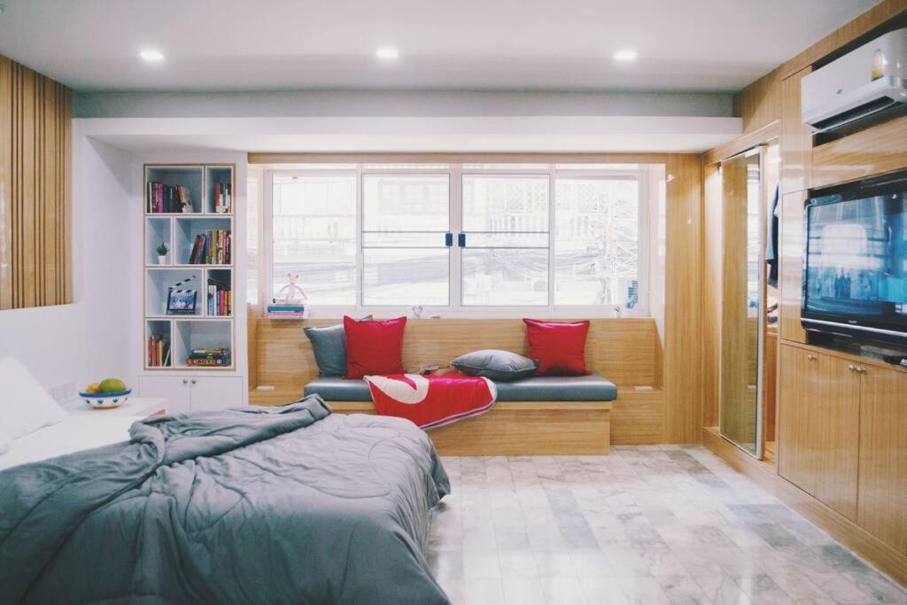 Double Studio Private Bath Shared Kitchen with Local Family by Pillows & Purrs