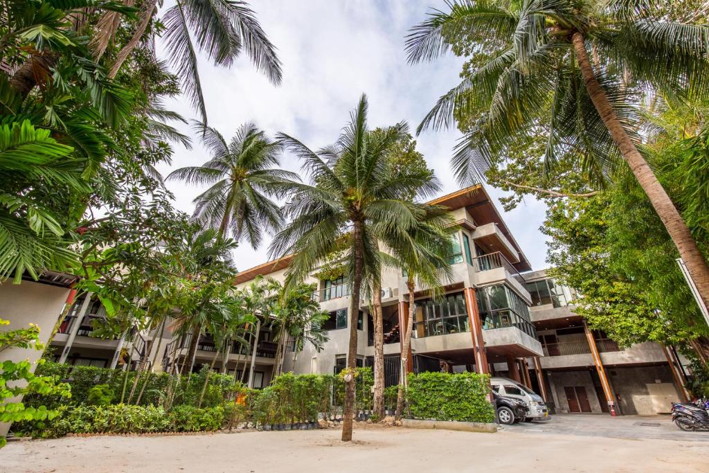J4 Samui Hotel
