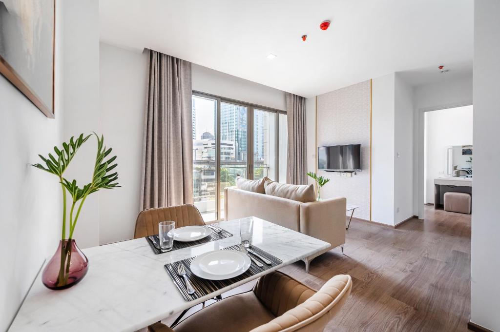 The Rich Residence Sukhumvit Nana