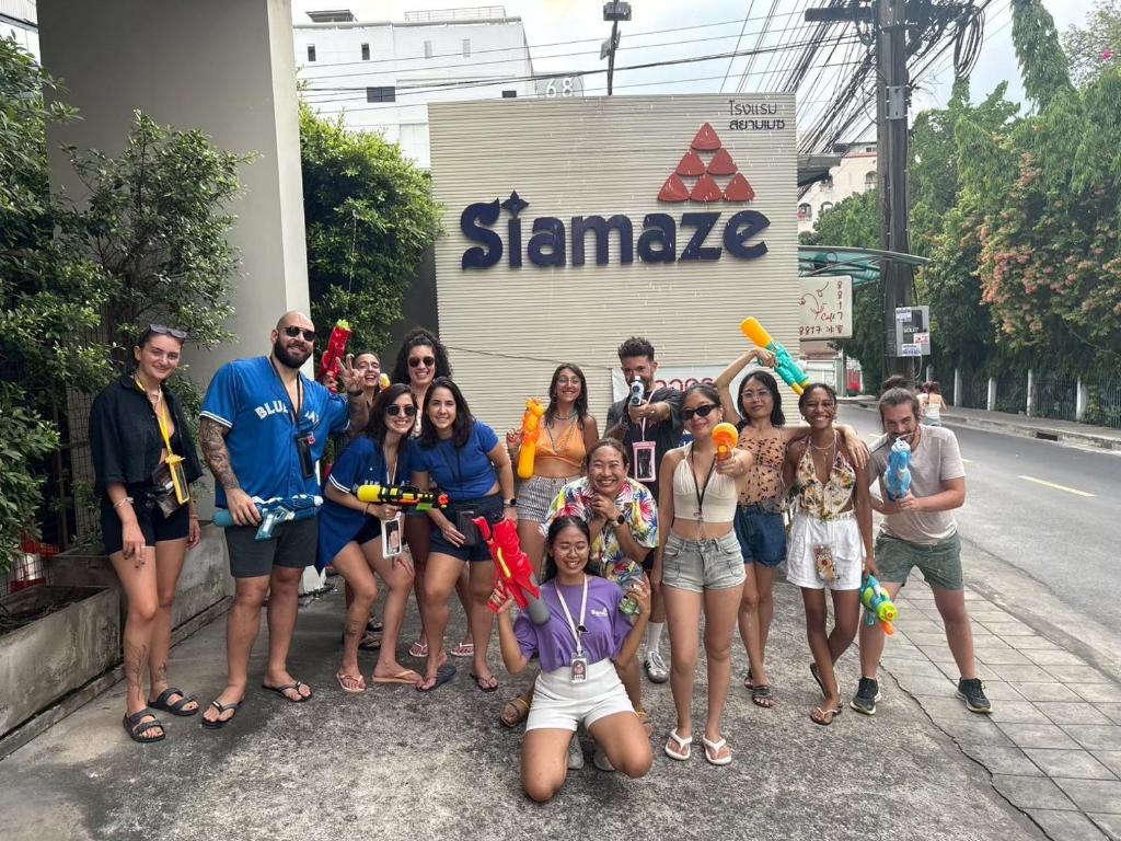Siamaze Hostel