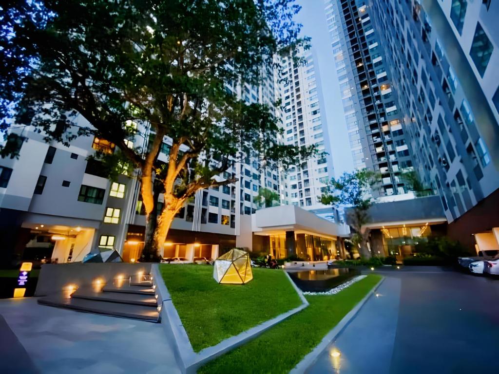 The Base Apartments at Central Pattaya