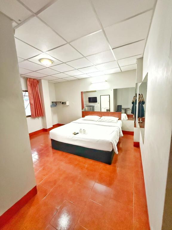 Malee Guesthouse & Restaurant