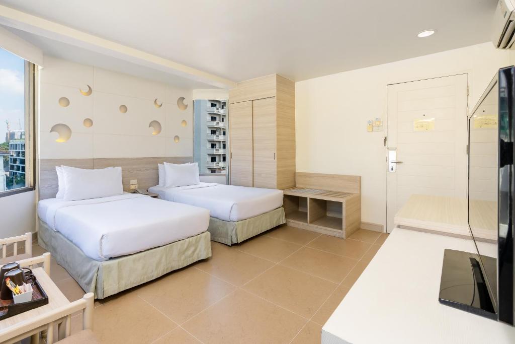 Sunshine Hotel & Residences