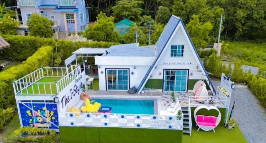 The I-style Pool Villa