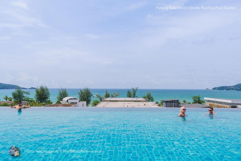 Patong Beachfront Studio Rooftop Pool Skybar