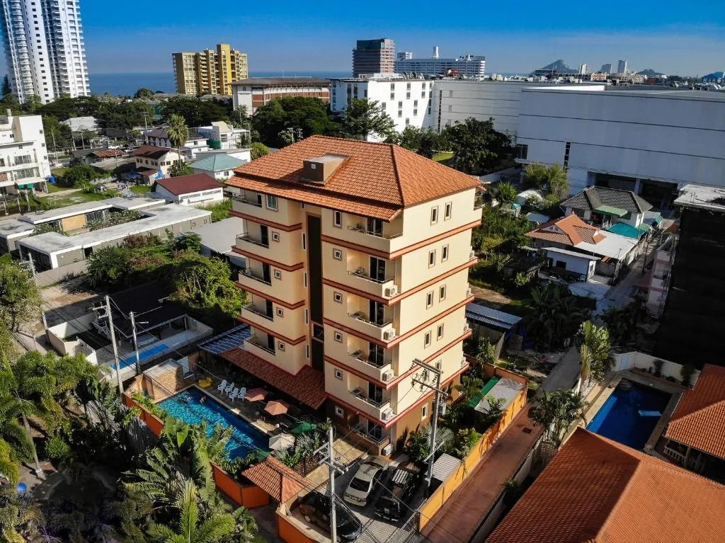 Sky Villa Hua Hin Guesthouse - Adults-Only