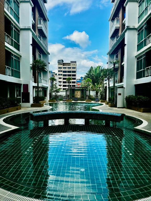 Dreams Apartments by Art Patong Residence