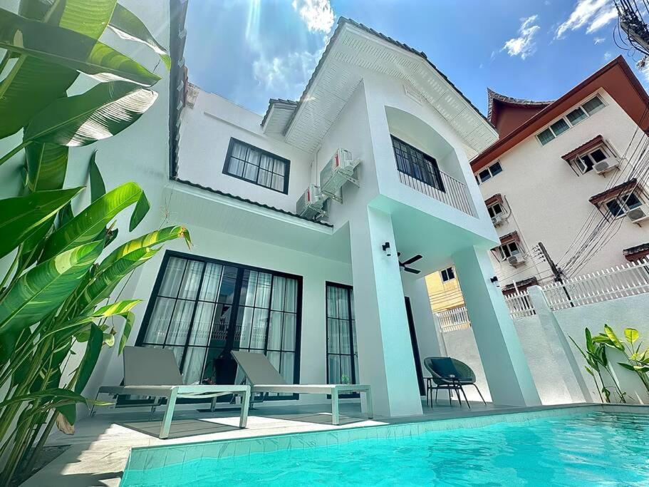 House 148 Patong Pool Villa