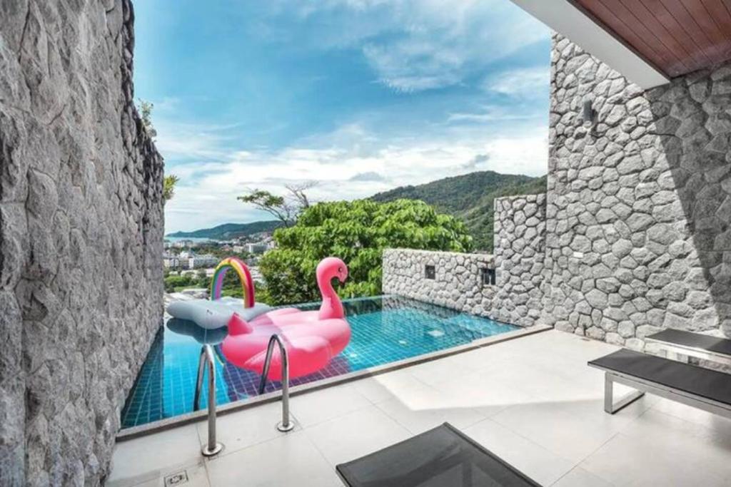Patong Villa1