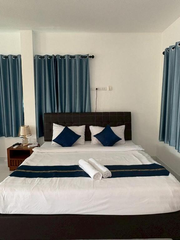 An Airport Guesthouse