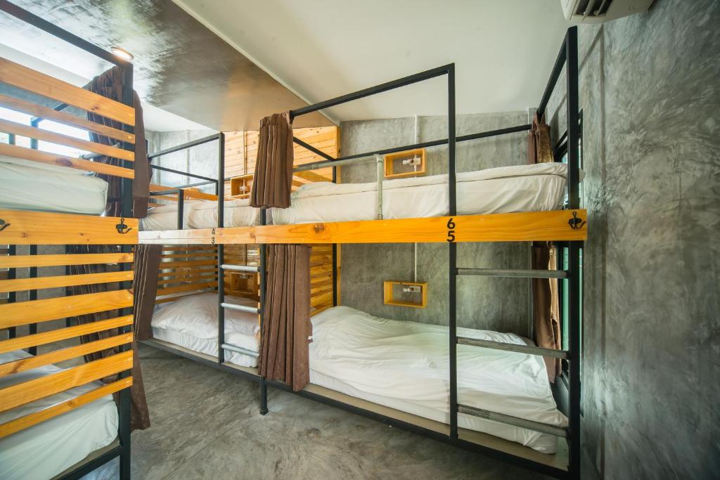 Chill Hub Hostel Phuket