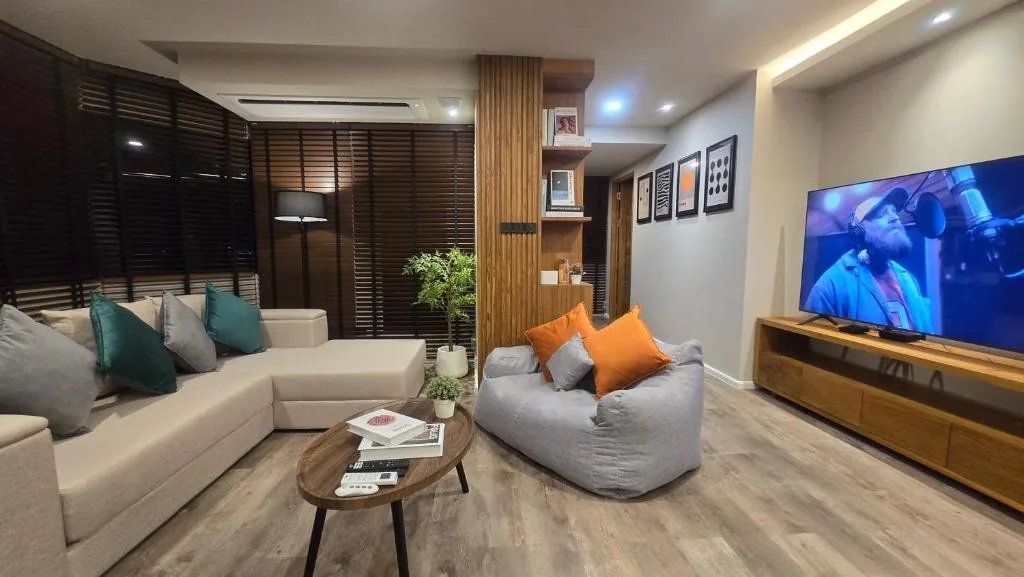 Armo Nimman 2 Suite